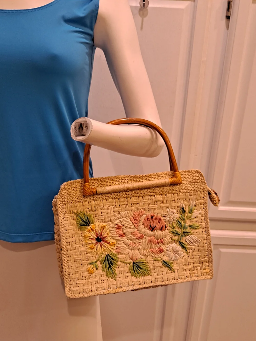 Fossil Vintage Woven Paper Straw Shoulder Bag Floral Pink Green Embroidery